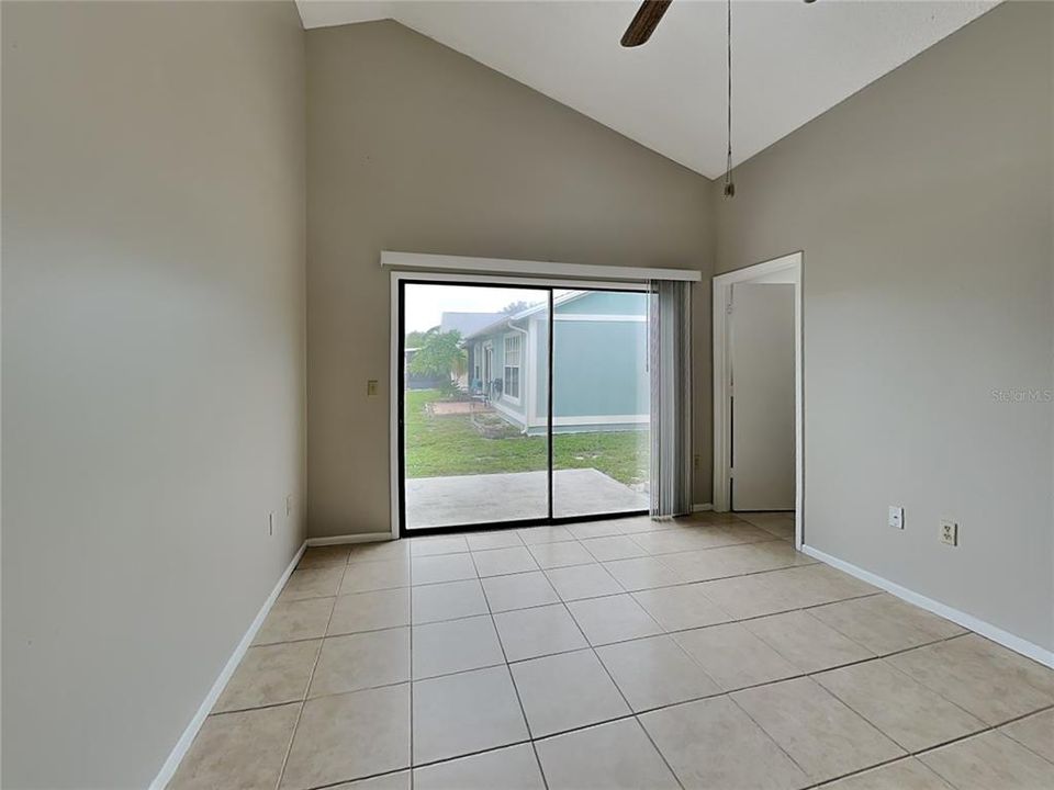 Active With Contract: $1,869 (3 beds, 2 baths, 1178 Square Feet)