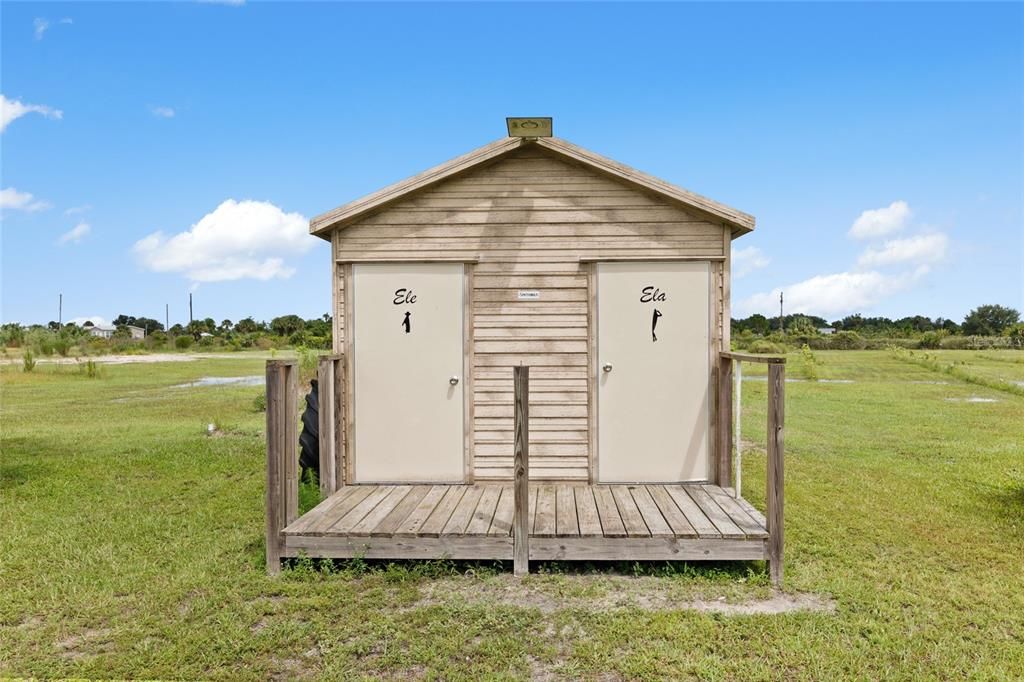 На продажу: $559,999 (10.00 acres)