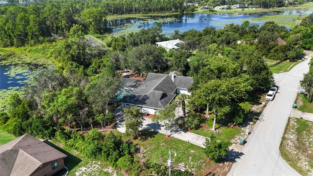 En Venta: $599,000 (3 camas, 3 baños, 2749 Pies cuadrados)