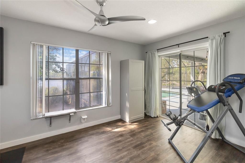 En Venta: $599,000 (3 camas, 3 baños, 2749 Pies cuadrados)