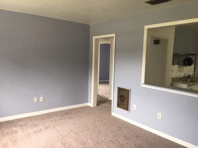 For Rent: $1,800 (2 beds, 1 baths, 1020 Square Feet)