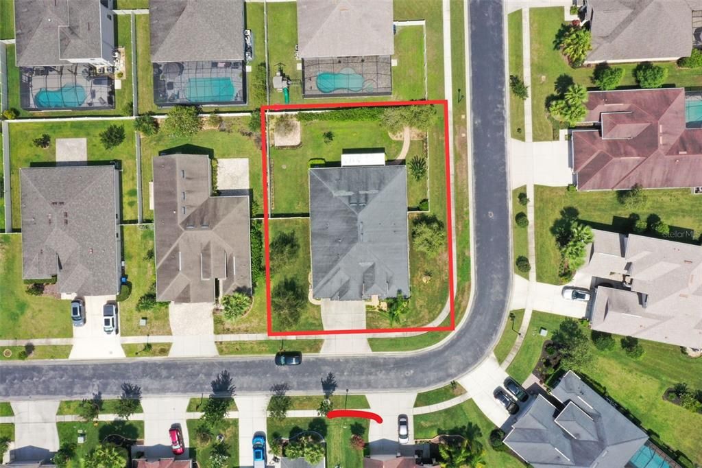 For Sale: $550,000 (4 beds, 3 baths, 2665 Square Feet)