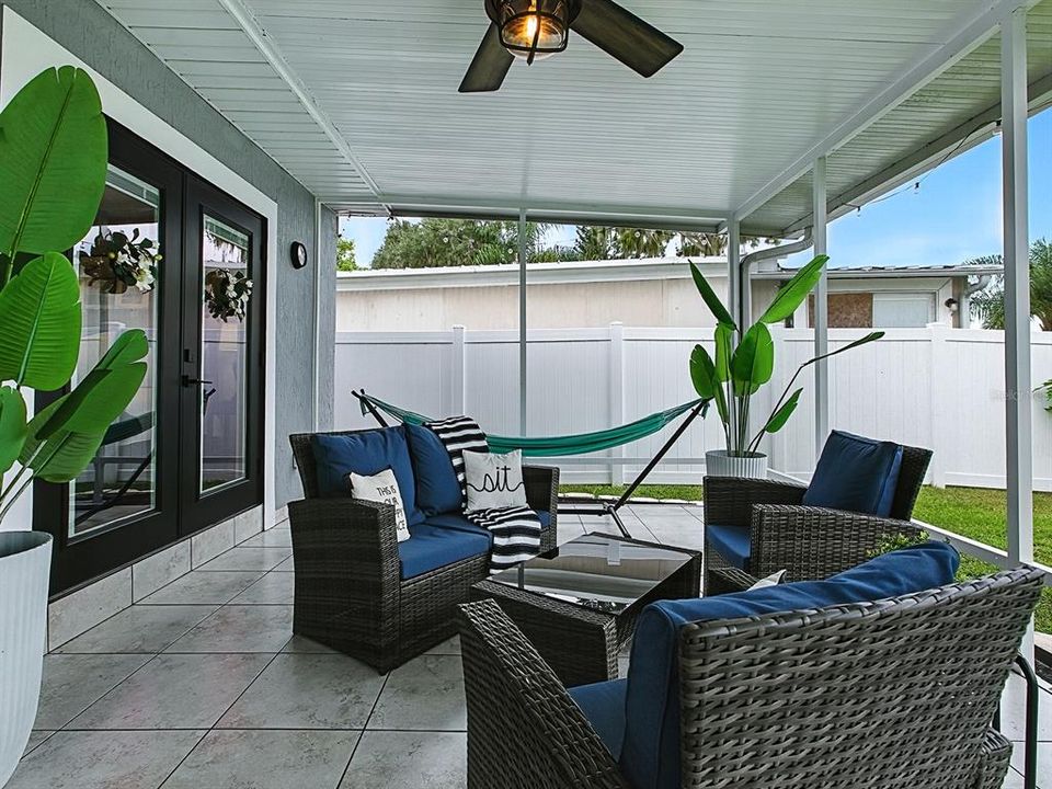 待售: $475,000 (3 贝兹, 3 浴室, 2160 平方英尺)