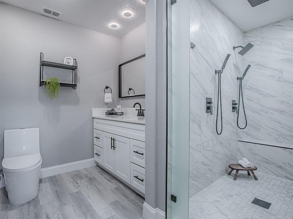 待售: $475,000 (3 贝兹, 3 浴室, 2160 平方英尺)