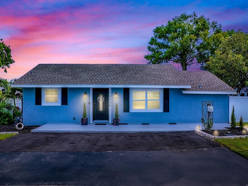 待售: $475,000 (3 贝兹, 3 浴室, 2160 平方英尺)