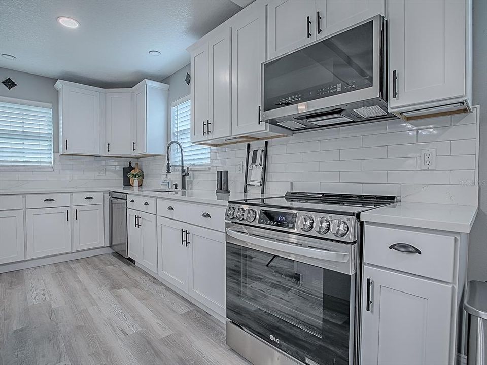 待售: $475,000 (3 贝兹, 3 浴室, 2160 平方英尺)