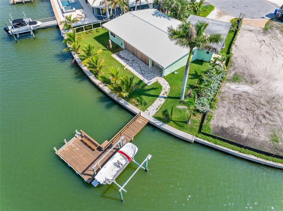 На продажу: $1,295,000 (3 спален, 2 ванн, 1894 Квадратных фут)