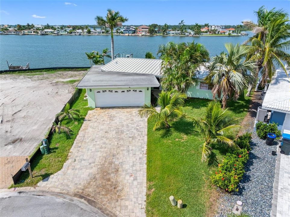 На продажу: $1,295,000 (3 спален, 2 ванн, 1894 Квадратных фут)