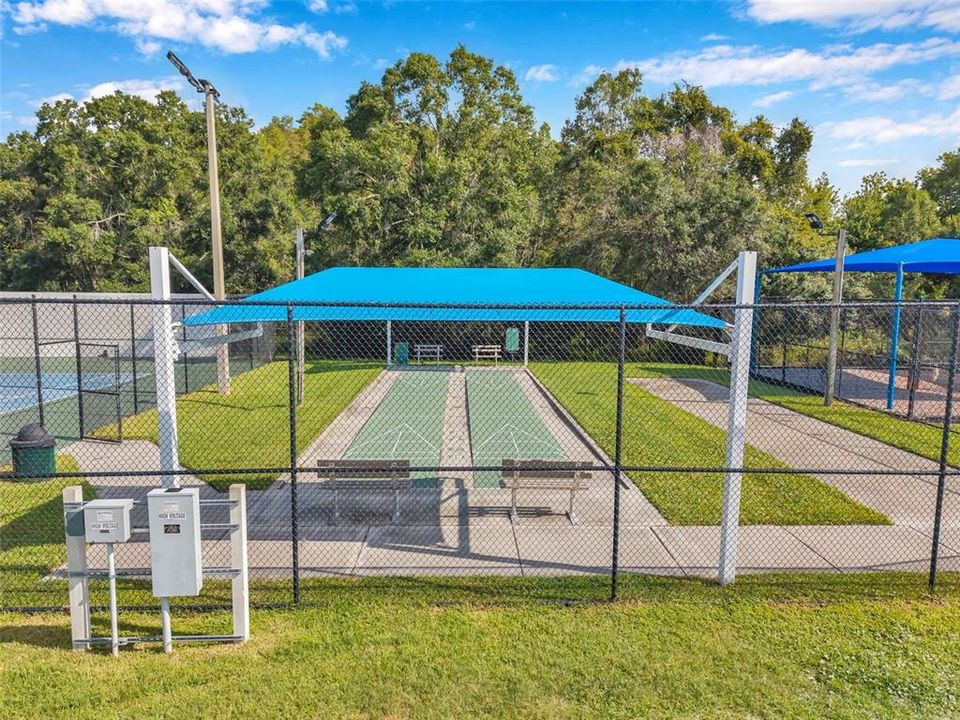 For Sale: $319,900 (3 beds, 2 baths, 1214 Square Feet)