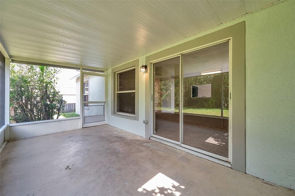 For Sale: $319,900 (3 beds, 2 baths, 1214 Square Feet)