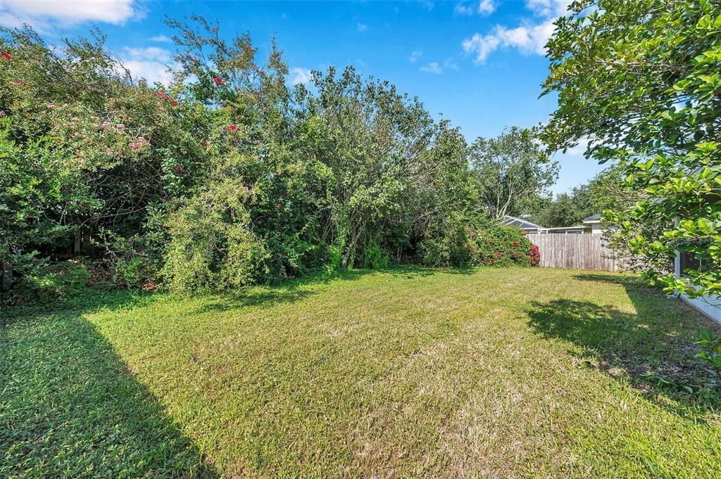 For Sale: $319,900 (3 beds, 2 baths, 1214 Square Feet)