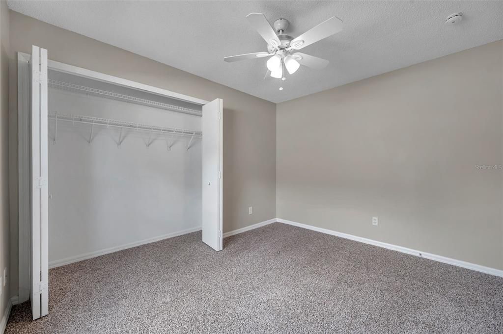 For Sale: $319,900 (3 beds, 2 baths, 1214 Square Feet)