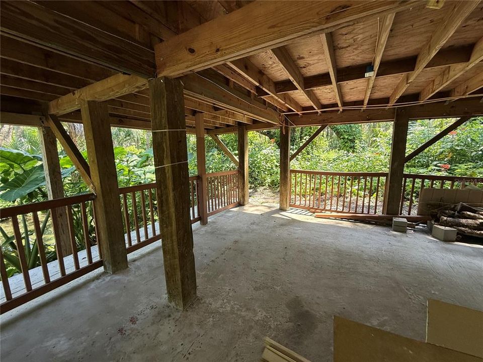 Под контрактом: $2,200 (2 спален, 2 ванн, 864 Квадратных фут)