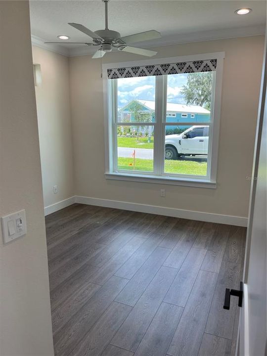 For Sale: $239,500 (2 beds, 2 baths, 1085 Square Feet)