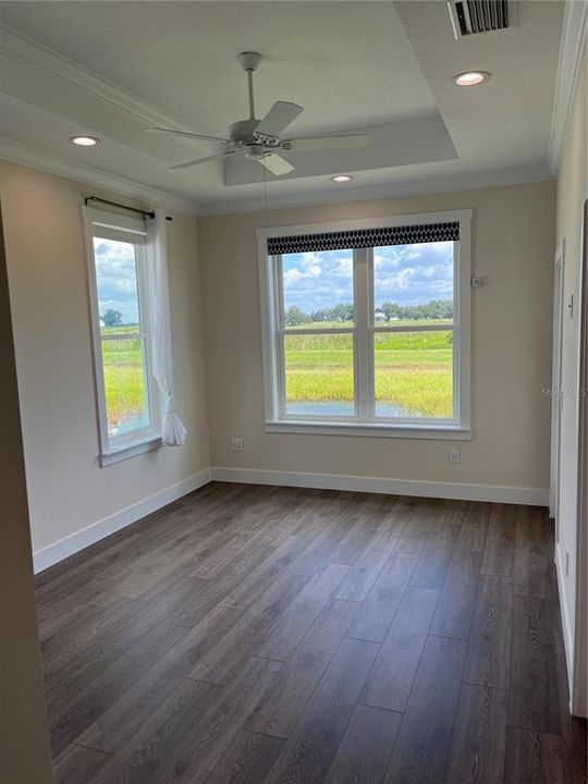 For Sale: $239,500 (2 beds, 2 baths, 1085 Square Feet)