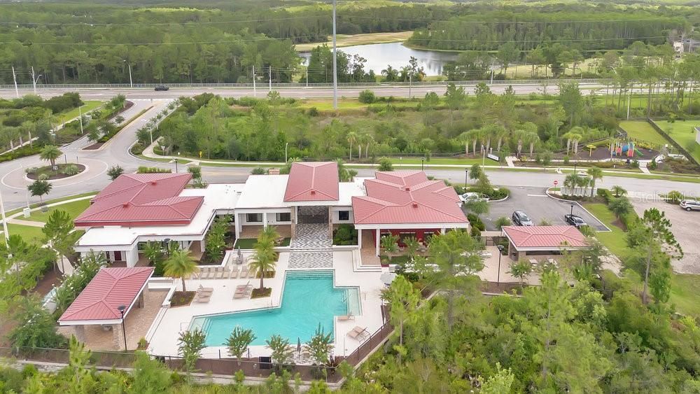 合同活跃: $3,250 (4 贝兹, 4 浴室, 3007 平方英尺)