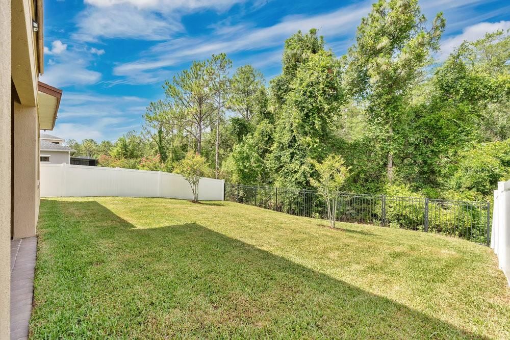 合同活跃: $3,250 (4 贝兹, 4 浴室, 3007 平方英尺)