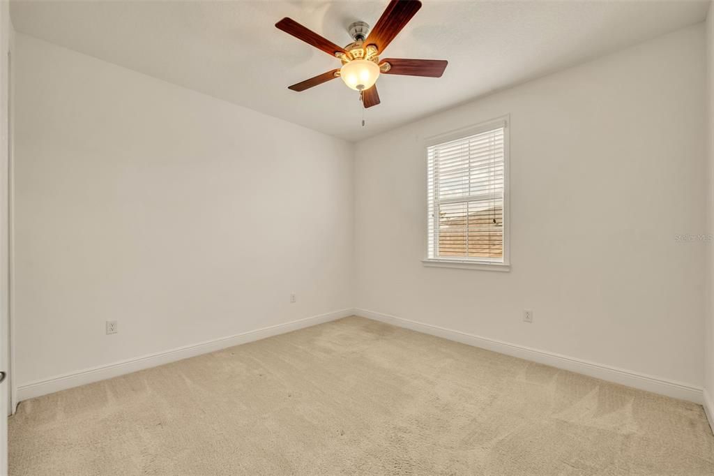 合同活跃: $3,250 (4 贝兹, 4 浴室, 3007 平方英尺)