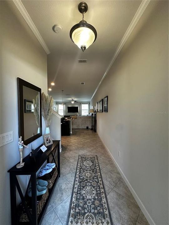 В аренду: $2,949 (3 спален, 2 ванн, 2303 Квадратных фут)