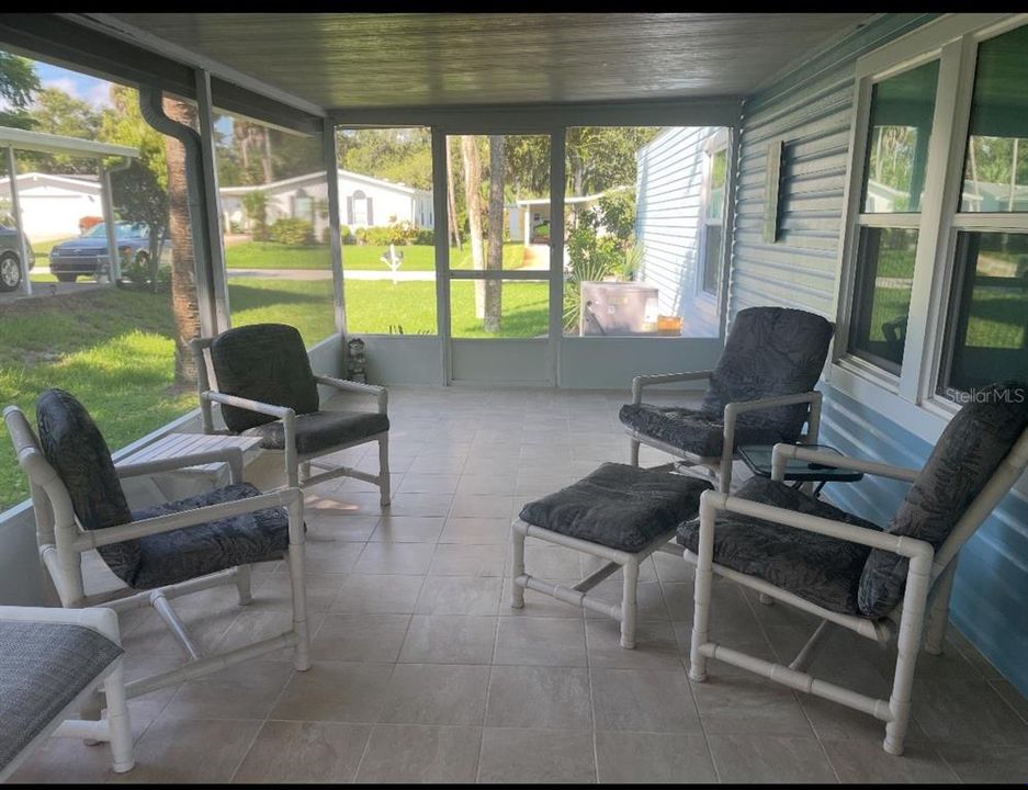 En Venta: $249,000 (2 camas, 2 baños, 1150 Pies cuadrados)