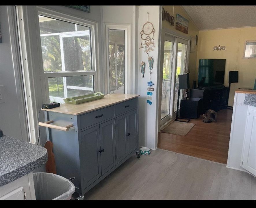 En Venta: $249,000 (2 camas, 2 baños, 1150 Pies cuadrados)