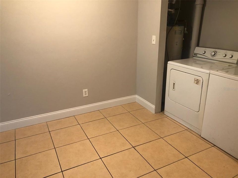 En Renta: $1,000 (2 camas, 1 baños, 768 Pies cuadrados)