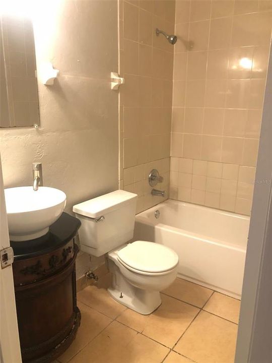 En Renta: $1,000 (2 camas, 1 baños, 768 Pies cuadrados)