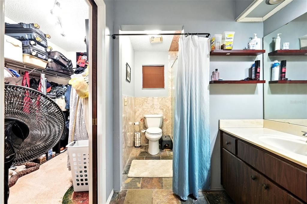 待售: $257,500 (2 贝兹, 2 浴室, 1222 平方英尺)