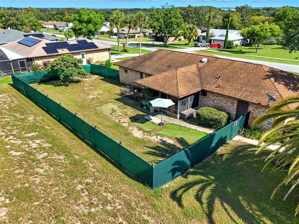 待售: $257,500 (2 贝兹, 2 浴室, 1222 平方英尺)