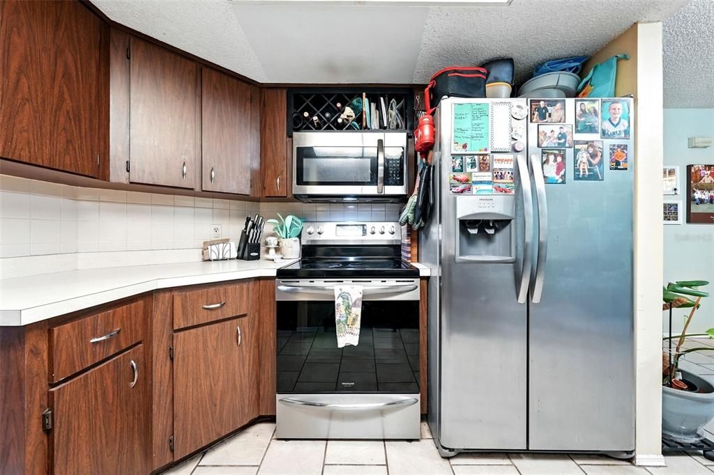 待售: $257,500 (2 贝兹, 2 浴室, 1222 平方英尺)