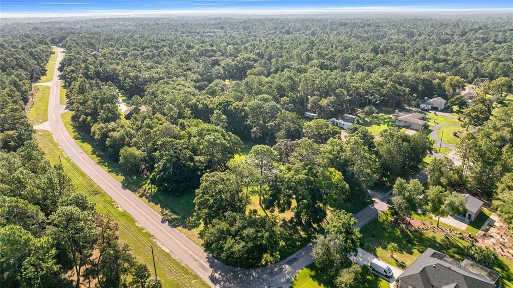 合同活跃: $360,000 (2 贝兹, 2 浴室, 1216 平方英尺)