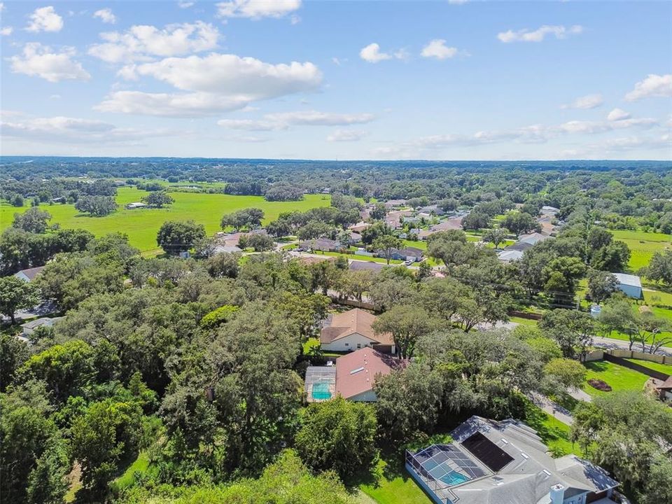 Active With Contract: $479,900 (4 beds, 3 baths, 2572 Square Feet)