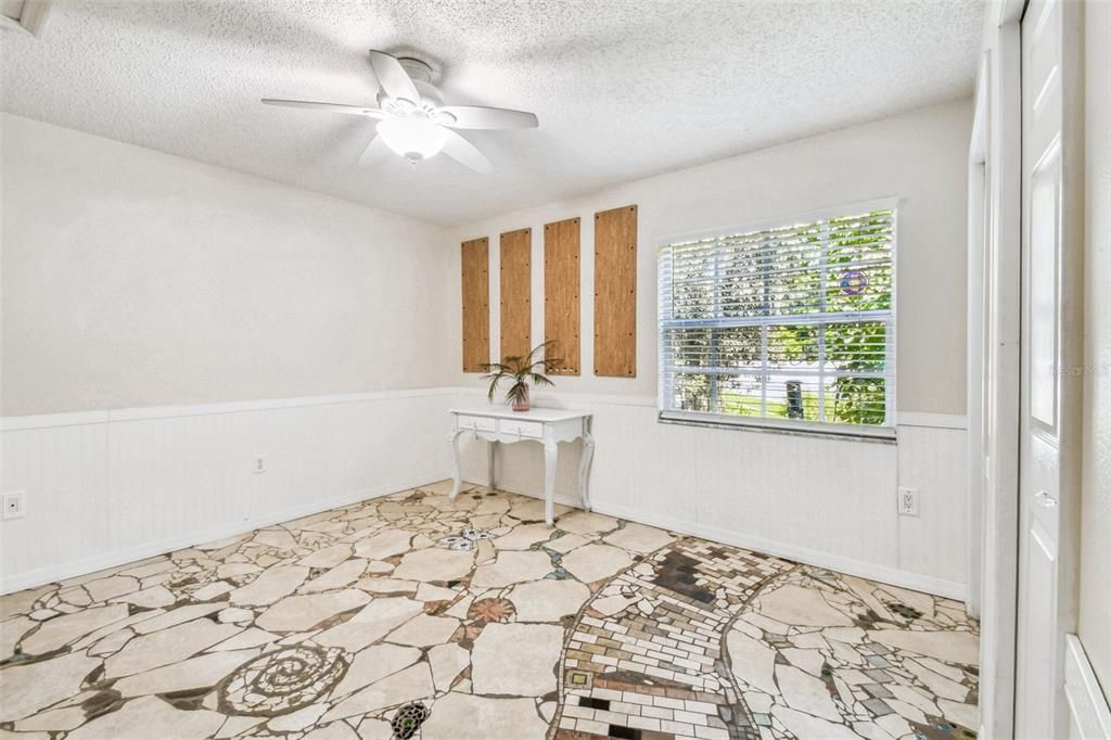 Active With Contract: $479,900 (4 beds, 3 baths, 2572 Square Feet)