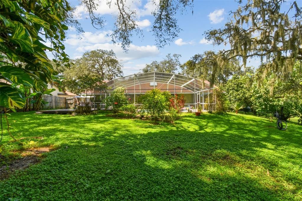 Active With Contract: $479,900 (4 beds, 3 baths, 2572 Square Feet)