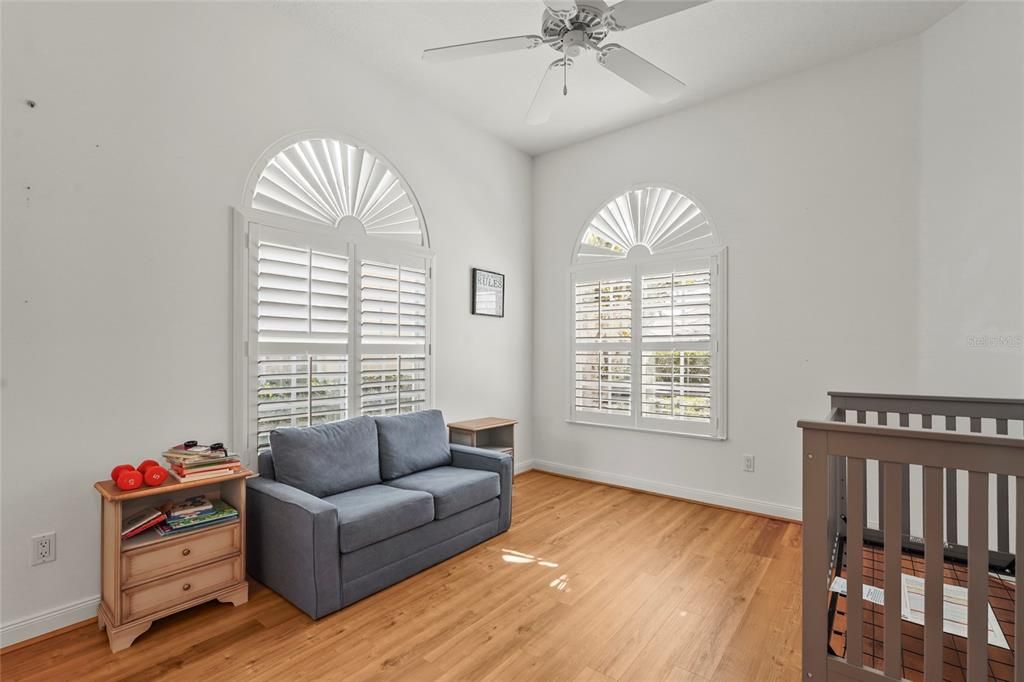 Active With Contract: $4,000 (3 beds, 2 baths, 2008 Square Feet)