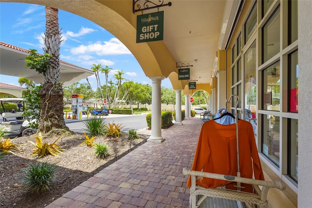 Active With Contract: $4,000 (3 beds, 2 baths, 2008 Square Feet)