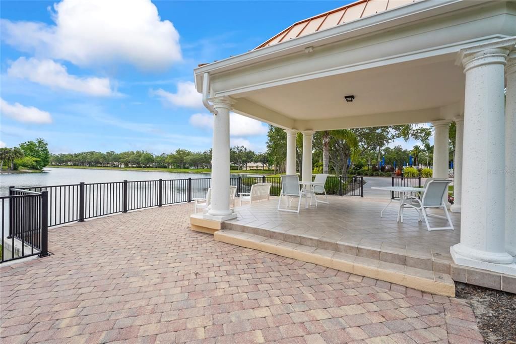 Active With Contract: $4,000 (3 beds, 2 baths, 2008 Square Feet)