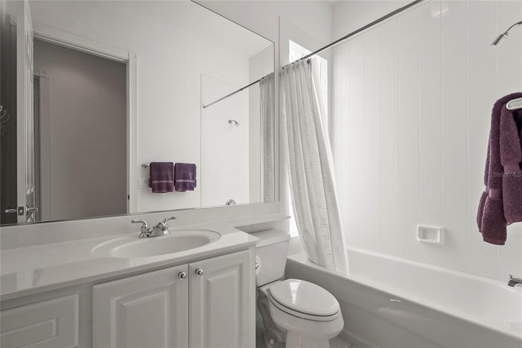 Active With Contract: $4,000 (3 beds, 2 baths, 2008 Square Feet)