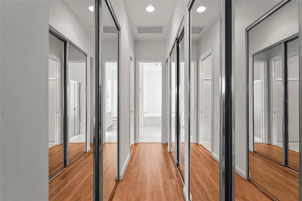 Active With Contract: $4,000 (3 beds, 2 baths, 2008 Square Feet)