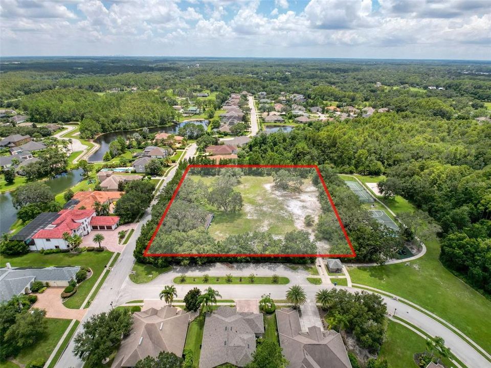 For Sale: $1,250,000 (2.50 acres)