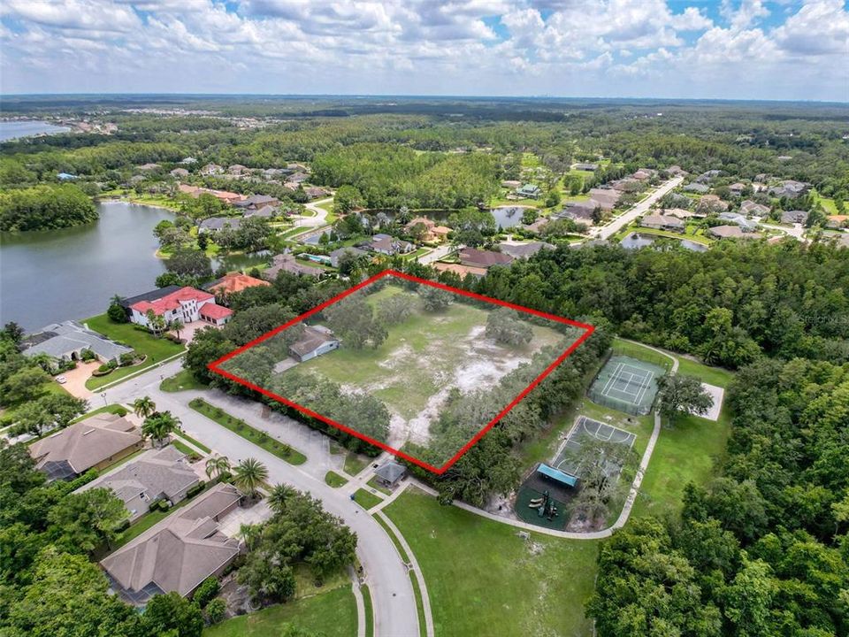 For Sale: $1,250,000 (2.50 acres)