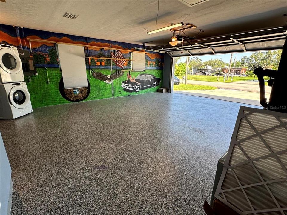 Под контрактом: $2,900 (3 спален, 2 ванн, 1837 Квадратных фут)