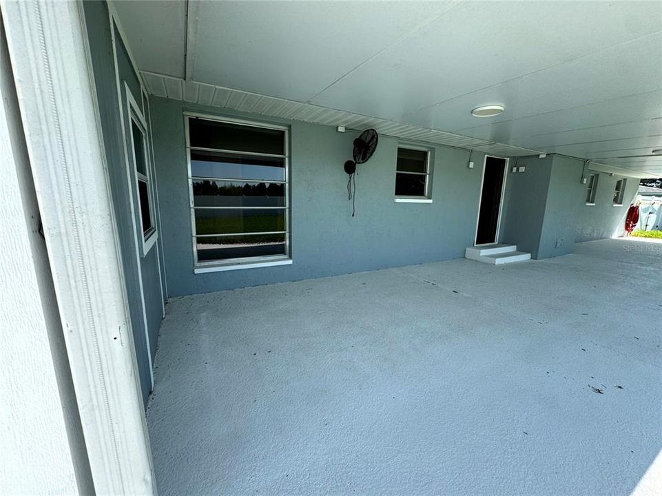 Под контрактом: $2,900 (3 спален, 2 ванн, 1837 Квадратных фут)