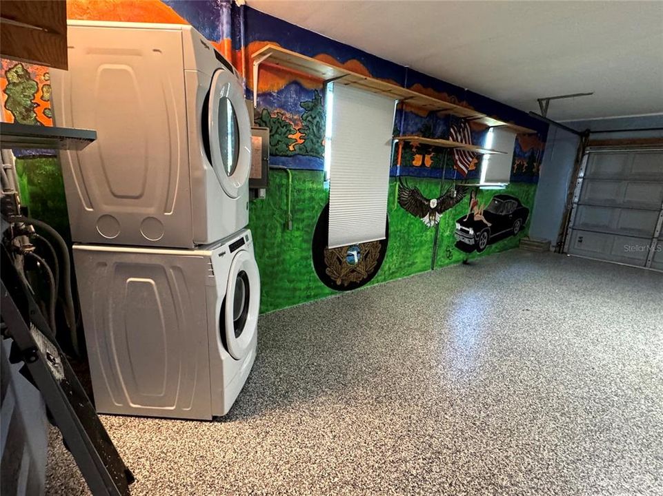 Под контрактом: $2,900 (3 спален, 2 ванн, 1837 Квадратных фут)