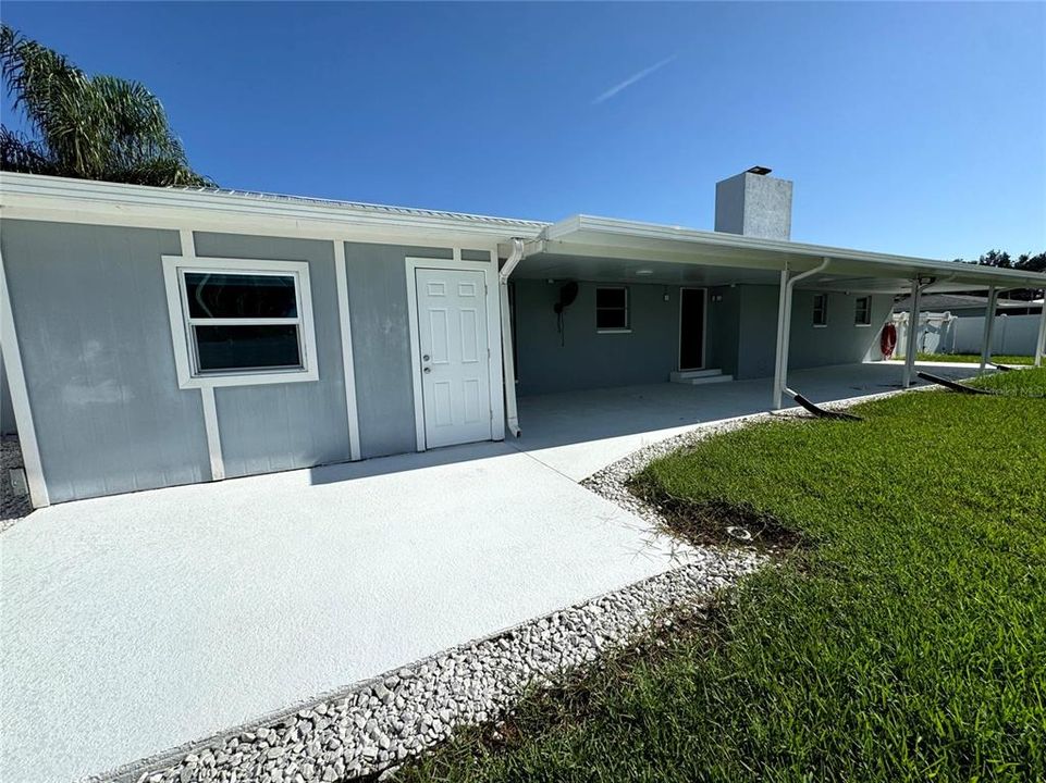 Под контрактом: $2,900 (3 спален, 2 ванн, 1837 Квадратных фут)