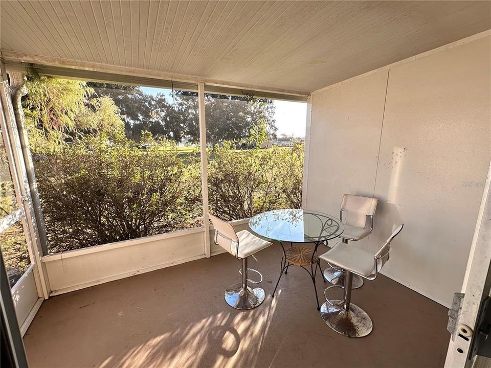 待售: $79,900 (1 贝兹, 1 浴室, 648 平方英尺)