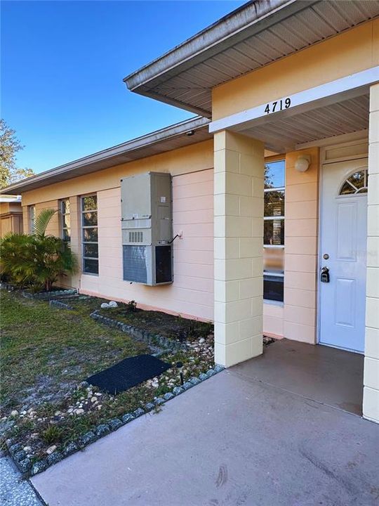 待售: $79,900 (1 贝兹, 1 浴室, 648 平方英尺)