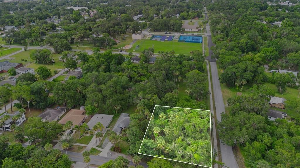 待售: $39,000 (0.32 acres)