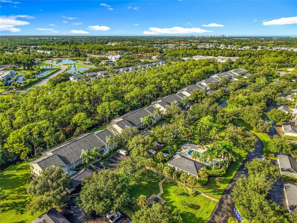 待售: $280,000 (2 贝兹, 2 浴室, 1230 平方英尺)