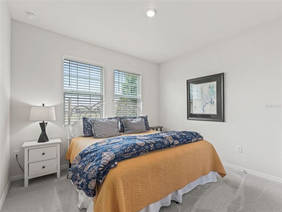 В аренду: $3,450 (4 спален, 3 ванн, 2345 Квадратных фут)